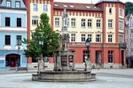File:Meiningen Heinrichsbrunnen und Markt11.jpg - Wikimedia 